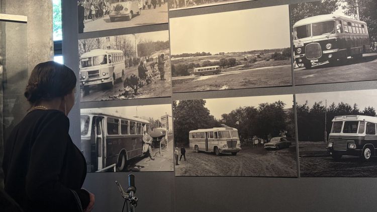 „No to jedziemy” – nowa wystawa w Jadernówce. Motoryzacyjna podróż przez historię Mielca 4 - Polskie Radio Rzeszów „No to jedziemy” – nowa wystawa w Jadernówce. Motoryzacyjna podróż przez historię Mielca - Polskie Radio Rzeszów