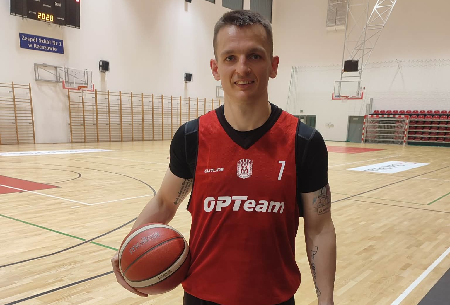Intensywne przygotowania do sezonu koszykarzy OPTeam HOG Resovii 2 - Polskie Radio Rzeszów Intensywne przygotowania do sezonu koszykarzy OPTeam HOG Resovii - Polskie Radio Rzeszów