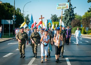 49. Rzeszowska Piesza Pielgrzymka wyruszyła z&nbsp;Rzeszowa na&nbsp;Jasną Górę