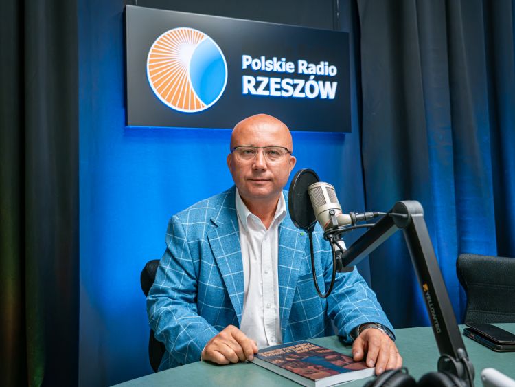 A. Dziedzic: Polskie państwo zdało egzamin po tragedii na Węgrzech 1 - Polskie Radio Rzeszów A. Dziedzic: Polskie państwo zdało egzamin po tragedii na Węgrzech