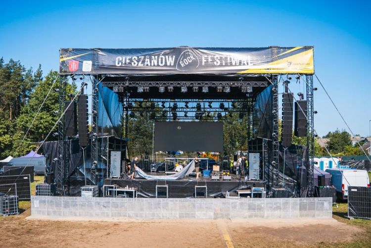 Cieszanów Rock Festiwal rusza jutro. Wystąpią legendy rocka i punka 1 - Polskie Radio Rzeszów Cieszanów Rock Festiwal rusza jutro. Wystąpią legendy rocka i punka