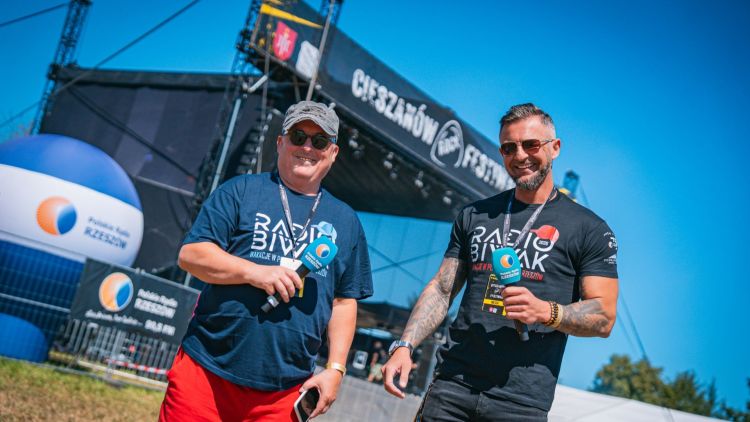 Radio Biwak na Cieszanów Rock Festiwal. Muzyka, ludzie i festiwalowy klimat 1 - Polskie Radio Rzeszów Radio Biwak na Cieszanów Rock Festiwal. Muzyka, ludzie i festiwalowy klimat