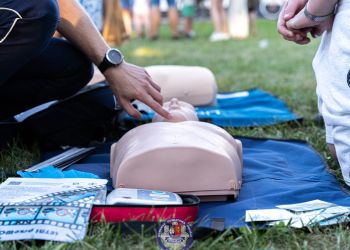 Festiwal bezpieczeństwa w Chałupkach Dębniańskich. Policjanci edukowali mieszkańców 2 - Polskie Radio Rzeszów Festiwal bezpieczeństwa w Chałupkach Dębniańskich. Policjanci edukowali mieszkańców