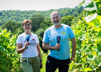 Ser, wino i&nbsp;kultura regionu, czyli Radio Biwak z&nbsp;Winnicy Sztukówka we&nbsp;Frysztaku