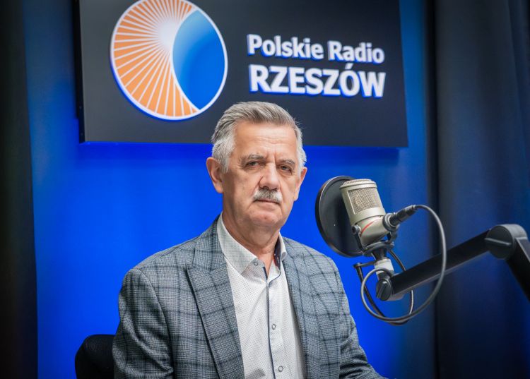 J. Jodłowski o Rozwoju Plus: Jest za wcześnie, aby przesądzać o jego przyszłości 1 - Polskie Radio Rzeszów J. Jodłowski o Rozwoju Plus: Jest za wcześnie, aby przesądzać o jego przyszłości