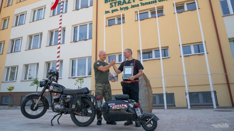 Legendarną WSK-ą przez Europę aż na Monte Cassino 1 - Polskie Radio Rzeszów Legendarną WSK-ą przez Europę aż na Monte Cassino
