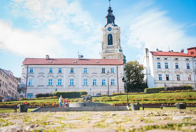 Międzypokoleniowa wycieczka do&nbsp;Przemyśla wygrała piąty tydzień „Biwakowego Plecaka Wspomnień”
