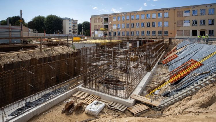 Modernizacja IX LO w&nbsp;Rzeszowie nabiera tempa