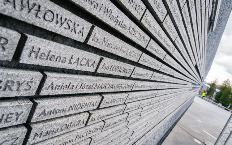 „Pochwała solidarności” w&nbsp;Markowej. Trzy dni spotkań w&nbsp;muzeum Ulmów