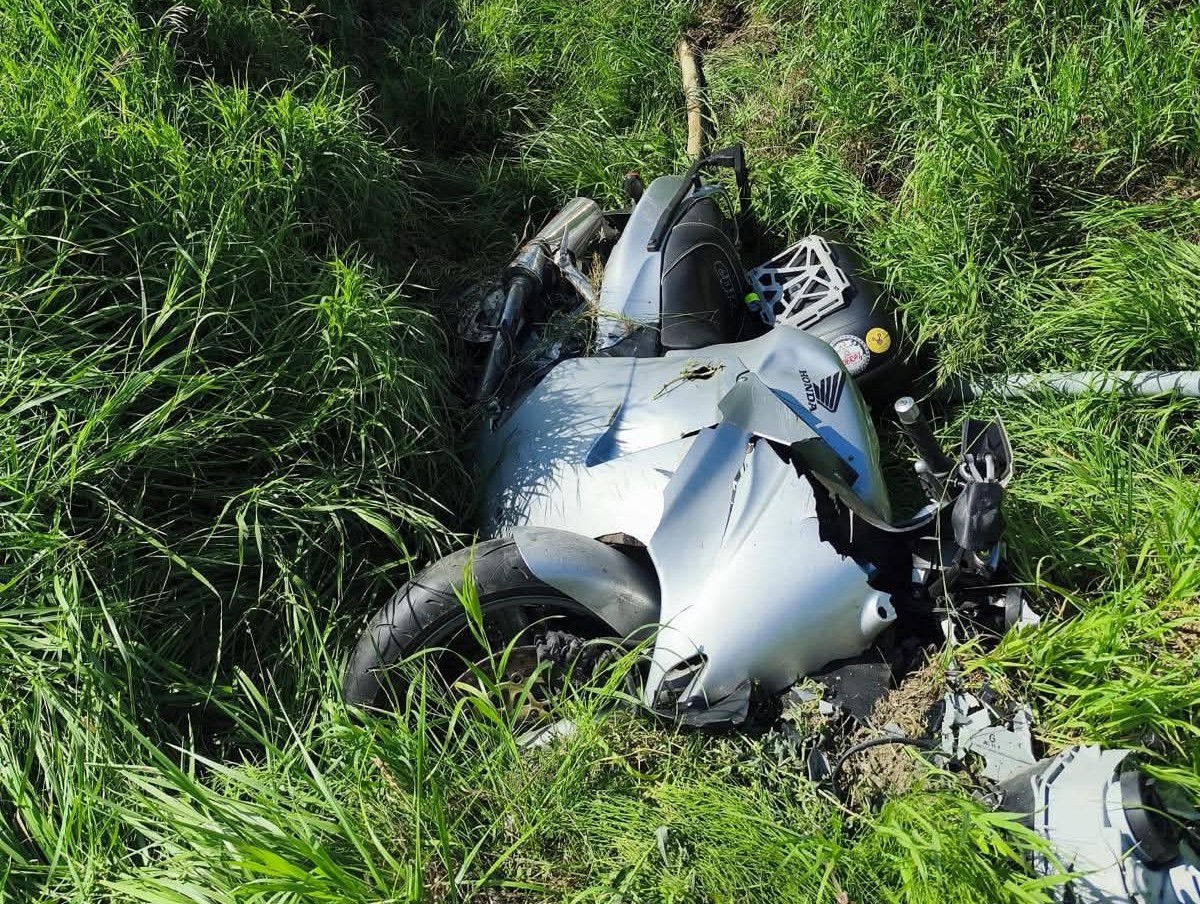 Nietrzeźwy motocyklista z zakazem uderzył w przepust w Gorzycach 2 - Polskie Radio Rzeszów Nietrzeźwy motocyklista z zakazem uderzył w przepust w Gorzycach - Polskie Radio Rzeszów
