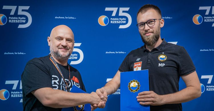 Polskie Radio Rzeszów i&nbsp;FKS Stal Mielec z&nbsp;umową patronacką