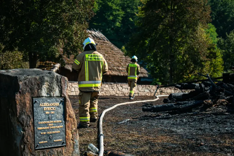 Śledztwo w&nbsp;sprawie pożaru sanockiego skansenu