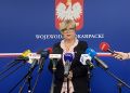 Tragedia na&nbsp;Węgrzech. Wojewoda ostrzega rodziny przed&nbsp;telefonami od&nbsp;oszustów
