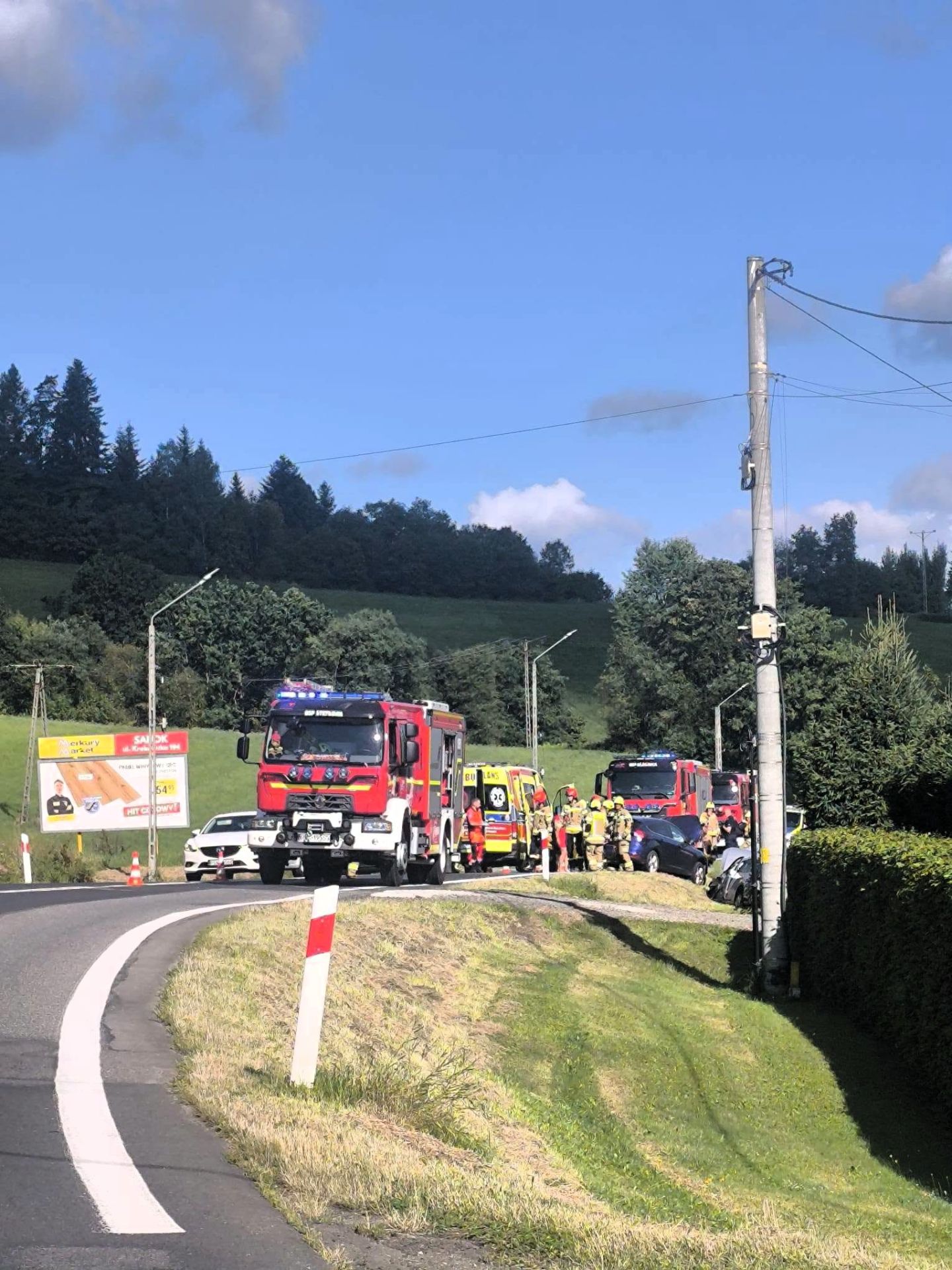 Wypadek na drodze krajowej nr 84 w Stefkowej. Dwie osoby ranne, ruch wahadłowy - Polskie Radio Rzeszów