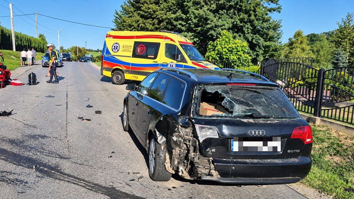 Wypadek w Futomie. Motocyklista trafił do szpitala 2 - Polskie Radio Rzeszów Wypadek w Futomie. Motocyklista trafił do szpitala - Polskie Radio Rzeszów
