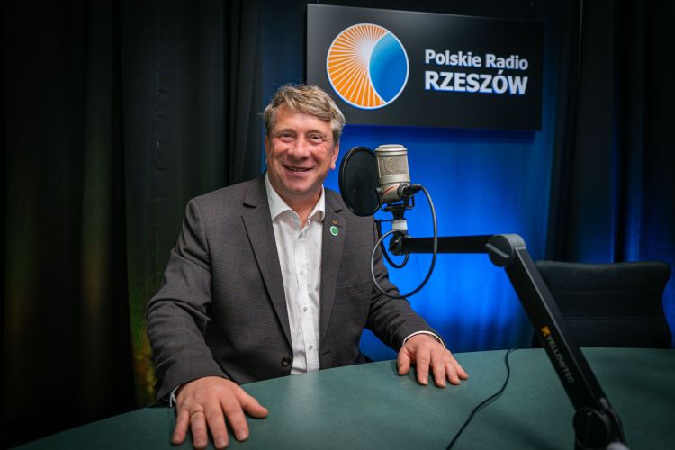 ASF na Podkarpaciu. Od początku roku wykryto 276 ognisk 1 - Polskie Radio Rzeszów ASF na Podkarpaciu. Od początku roku wykryto 276 ognisk