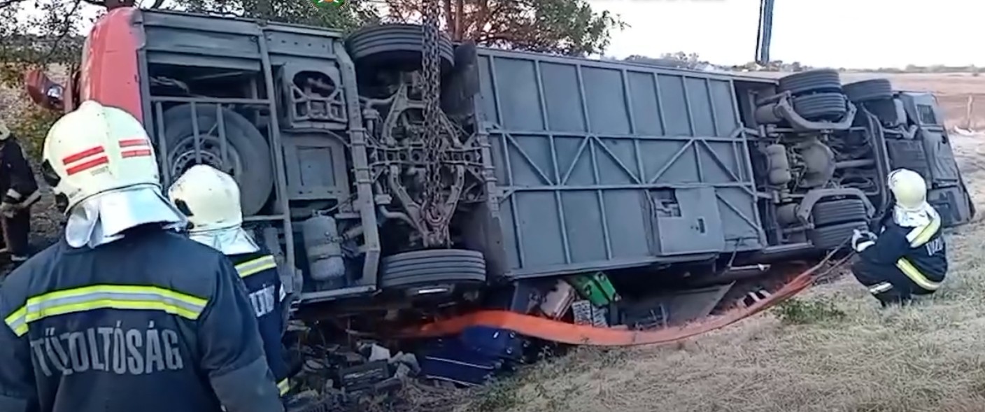 Wypadek autokaru z pielgrzymami z Podkarpacia na Węgrzech. 12 osób nie żyje [AKTUALIZACJA] - Polskie Radio Rzeszów