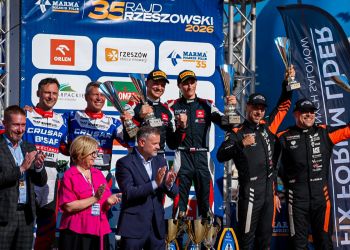 Rzeszowianie na czele 35. MARMA Rajdu Rzeszowskiego. Rzeźnik triumfuje 3 - Polskie Radio Rzeszów Rzeszowianie na czele 35. MARMA Rajdu Rzeszowskiego. Rzeźnik triumfuje