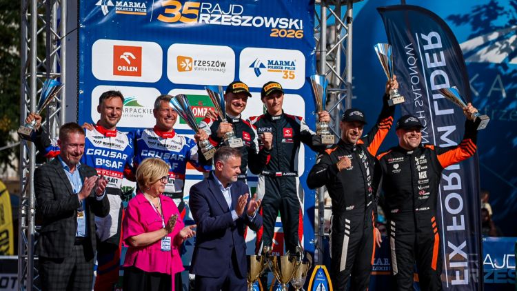 Rzeszowianie na&nbsp;czele 35. MARMA Rajdu Rzeszowskiego. Rzeźnik triumfuje