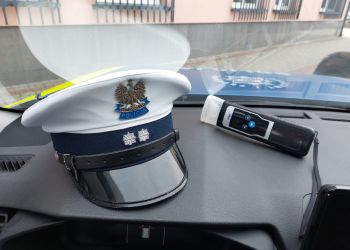 Prawie trzy promile u 27-latki za kierownicą. Została zatrzymana w Straszęcinie 2 - Polskie Radio Rzeszów Prawie trzy promile u 27-latki za kierownicą. Została zatrzymana w Straszęcinie