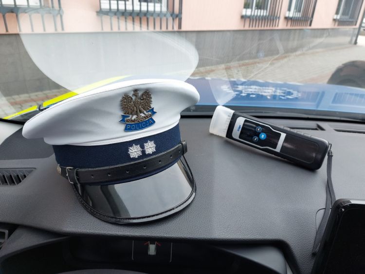 Prawie trzy promile u 27-latki za kierownicą. Została zatrzymana w Straszęcinie 1 - Polskie Radio Rzeszów Prawie trzy promile u 27-latki za kierownicą. Została zatrzymana w Straszęcinie
