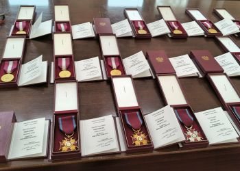 60 mieszkańców Podkarpacia odznaczonych. Wśród nich matka i&nbsp;syn, którzy&nbsp;uratowali sąsiadkę