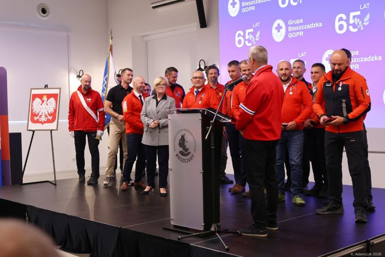 65 lat Grupy Bieszczadzkiej GOPR. Jubileusz i wyróżnienia dla ratowników 1 - Polskie Radio Rzeszów 65 lat Grupy Bieszczadzkiej GOPR. Jubileusz i wyróżnienia dla ratowników