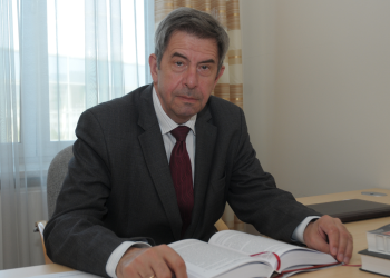 Prof.&nbsp;Andrzej Zoll o&nbsp;sytuacji w&nbsp;Trybunale Konstytucyjnym: to&nbsp;łamanie prawa