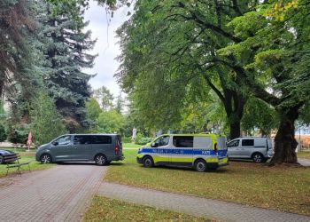 Atak nożownika na&nbsp;terenie opactwa w&nbsp;Jarosławiu. Jedna osoba nie&nbsp;żyje, cztery osoby ranne! [AKTUALIZACJA]