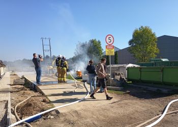 Ćwiczenia obrony cywilnej w&nbsp;Jedliczu. Symulowano pożar i&nbsp;ewakuację mieszkańców