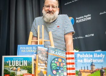 Książkowe przewodniki nadal żyją. Rozmowa z Mirkiem Osipem Pokrywką 2 - Polskie Radio Rzeszów Książkowe przewodniki nadal żyją. Rozmowa z Mirkiem Osipem Pokrywką