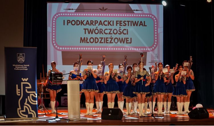 I Podkarpacki Festiwal Twórczości Młodzieżowej w Rzeszowie. Młodzi pokazali swoje pasje i talenty 1 - Polskie Radio Rzeszów I Podkarpacki Festiwal Twórczości Młodzieżowej w Rzeszowie. Młodzi pokazali swoje pasje i talenty