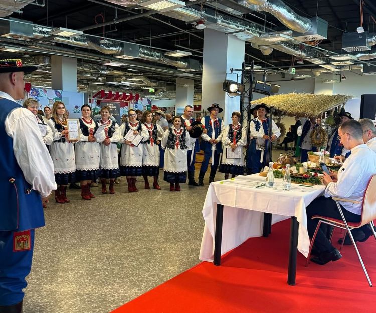 KGW „Moja Wolica Ługowa” wyróżnione w ogólnopolskim konkursie „Polska smakuje” 1 - Polskie Radio Rzeszów KGW „Moja Wolica Ługowa” wyróżnione w ogólnopolskim konkursie „Polska smakuje”