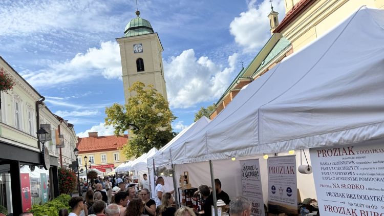 Karpaty na&nbsp;Widelcu w&nbsp;Rzeszowie. Regionalne smaki, konkurs kulinarny i&nbsp;gotowanie z&nbsp;Robertem Makłowiczem