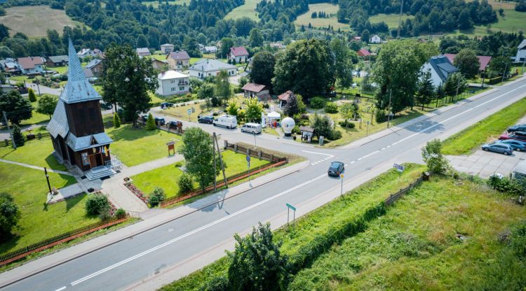 45 mln zł z funduszy europejskich na inwestycje w gminach. Zmienią się place, skwery i strefy rekreacji 1 - Polskie Radio Rzeszów 45 mln zł z funduszy europejskich na inwestycje w gminach. Zmienią się place, skwery i strefy rekreacji