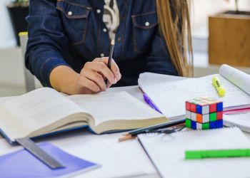 Kongres Nowoczesnej Edukacji na Uniwersytecie Rzeszowskim. Eksperci o bezpieczeństwie i nauczaniu 4 - Polskie Radio Rzeszów Kongres Nowoczesnej Edukacji na Uniwersytecie Rzeszowskim. Eksperci o bezpieczeństwie i nauczaniu