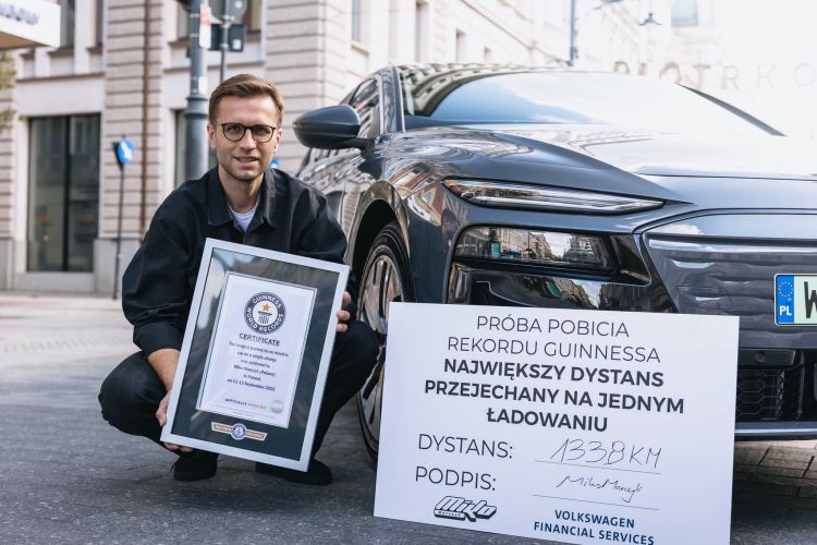Miko Marczyk z&nbsp;kolejnym rekordem Guinnessa. Elektrycznym Audi przejechał 1338 km na&nbsp;jednym ładowaniu