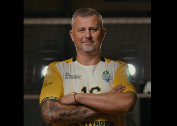 Mistrz świata Krzysztof Ignaczak wraca do&nbsp;siatkówki. Zagra w&nbsp;Rzeszowie