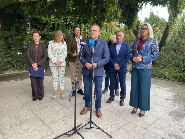 13 propozycji radnych KO do budżetu Rzeszowa. Wśród nich modernizacja ROSiR 1 - Polskie Radio Rzeszów 13 propozycji radnych KO do budżetu Rzeszowa. Wśród nich modernizacja ROSiR