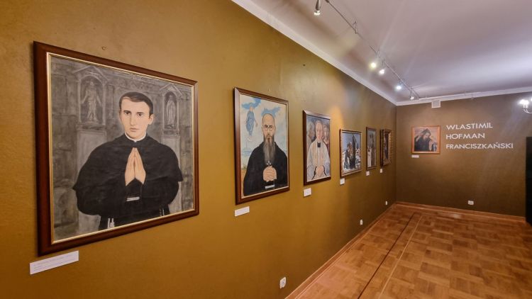 Obrazy Wlastimila Hofmana w&nbsp;Muzeum Archidiecezjalnym w&nbsp;Przemyślu