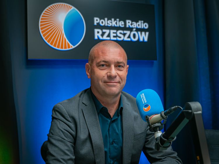 P.&nbsp;Chęciek: Szpitale powiatowe na&nbsp;Podkarpaciu toną w&nbsp;długach