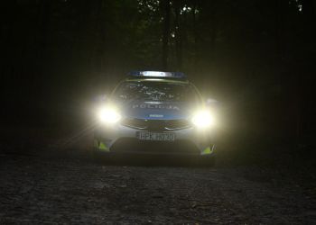 Policjanci pomogli 53-latkowi w&nbsp;Lubaczowie. Mężczyzna trafił do&nbsp;szpitala