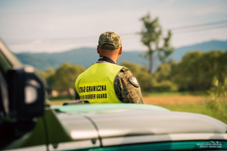 Ponad tysiąc cudzoziemców z decyzją o powrocie. Najwięcej dotyczy obywateli Ukrainy 1 - Polskie Radio Rzeszów Ponad tysiąc cudzoziemców z decyzją o powrocie. Najwięcej dotyczy obywateli Ukrainy
