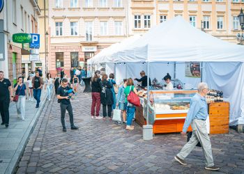 Rzeszowski Rynek pełen smaków. Rozpoczęły się Karpaty na&nbsp;Widelcu 2026