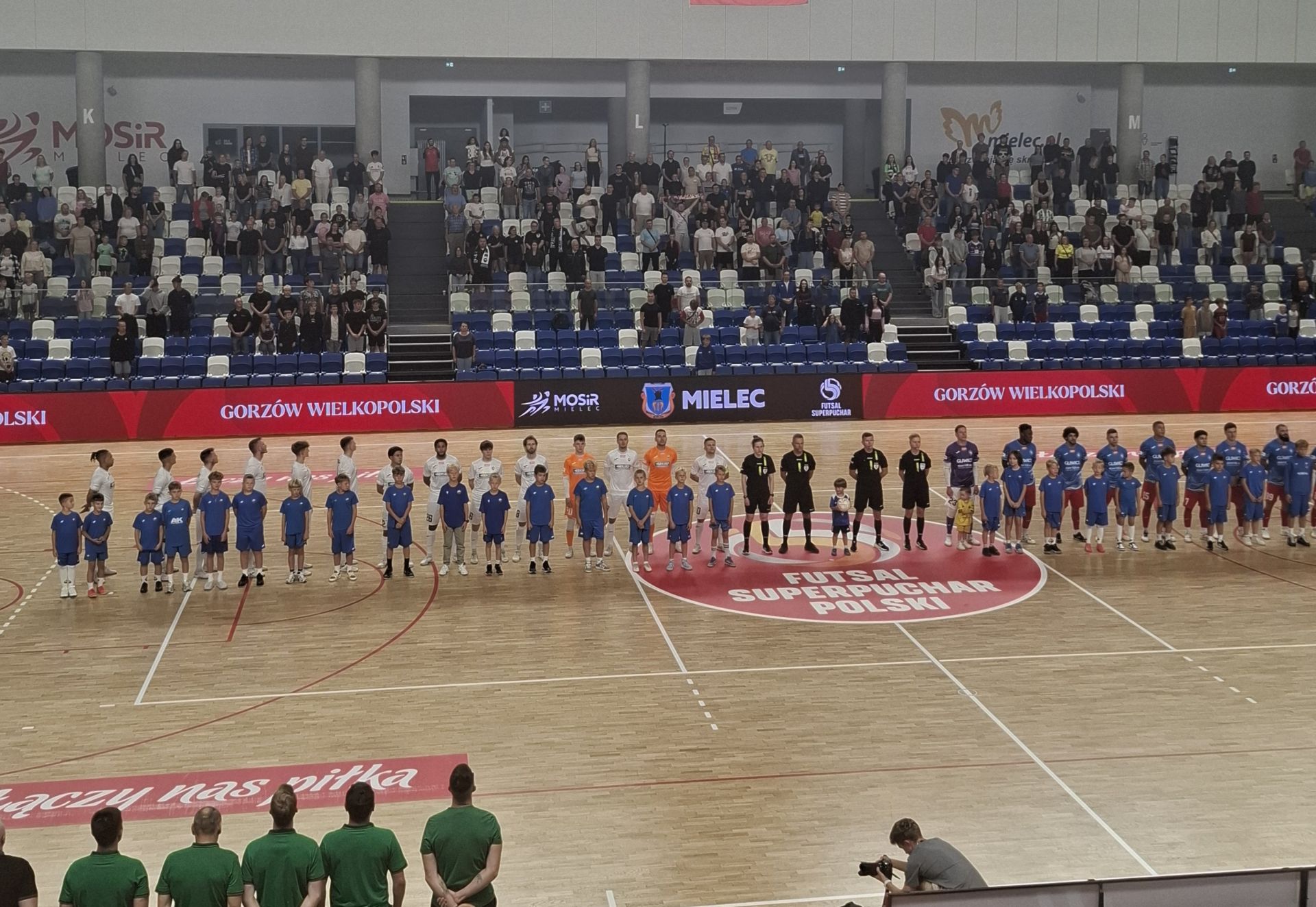 Superpuchar Polski w futsalu w Mielcu. Triumfy Piasta i Nowego Świtu 2 - Polskie Radio Rzeszów Superpuchar Polski w futsalu w Mielcu. Triumfy Piasta i Nowego Świtu - Polskie Radio Rzeszów