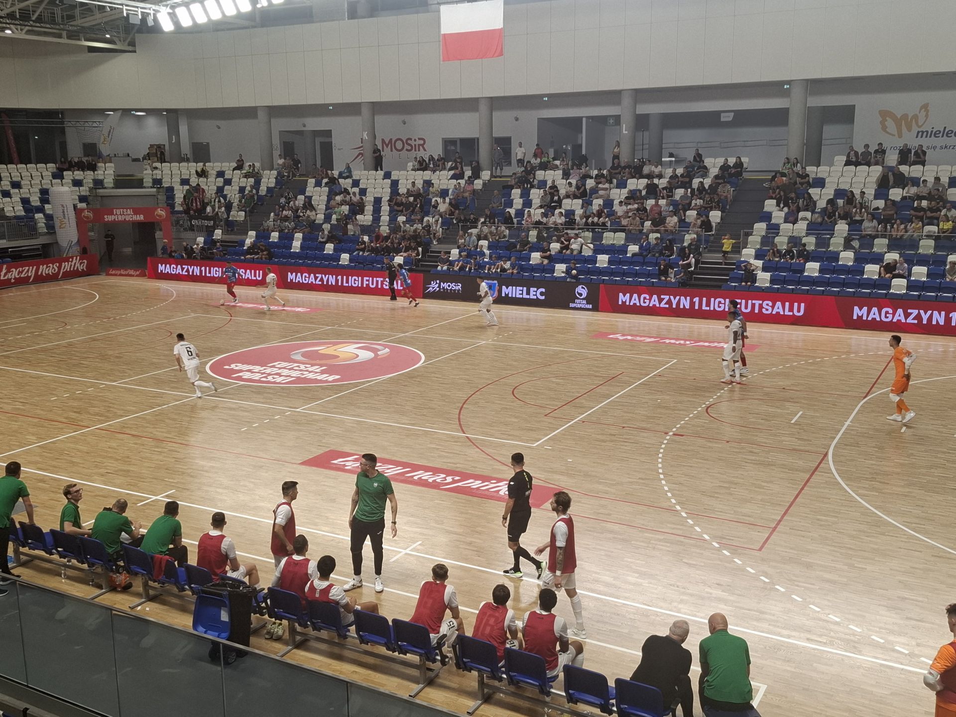 Superpuchar Polski w futsalu w Mielcu. Triumfy Piasta i Nowego Świtu 3 - Polskie Radio Rzeszów Superpuchar Polski w futsalu w Mielcu. Triumfy Piasta i Nowego Świtu - Polskie Radio Rzeszów