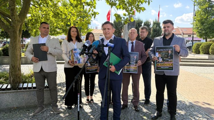 W Kolbuszowej frekwencja, w Mielcu podpisy. Dwa referenda zakończone fiaskiem 1 - Polskie Radio Rzeszów W Kolbuszowej frekwencja, w Mielcu podpisy. Dwa referenda zakończone fiaskiem