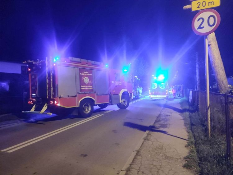 Zderzenie trzech samochodów na Staroniwskiej w Rzeszowie. Osiem osób trafiło do szpitala 3 - Polskie Radio Rzeszów Zderzenie trzech samochodów na Staroniwskiej w Rzeszowie. Osiem osób trafiło do szpitala - Polskie Radio Rzeszów
