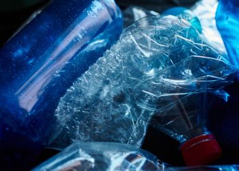 Dlaczego opakowania kaucyjne to&nbsp;temat bez&nbsp;dna?