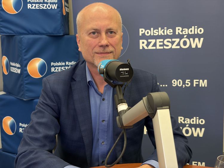 Wodór szansą dla energetyki? Rozmowa o transformacji energetycznej 1 - Polskie Radio Rzeszów Wodór szansą dla energetyki? Rozmowa o transformacji energetycznej